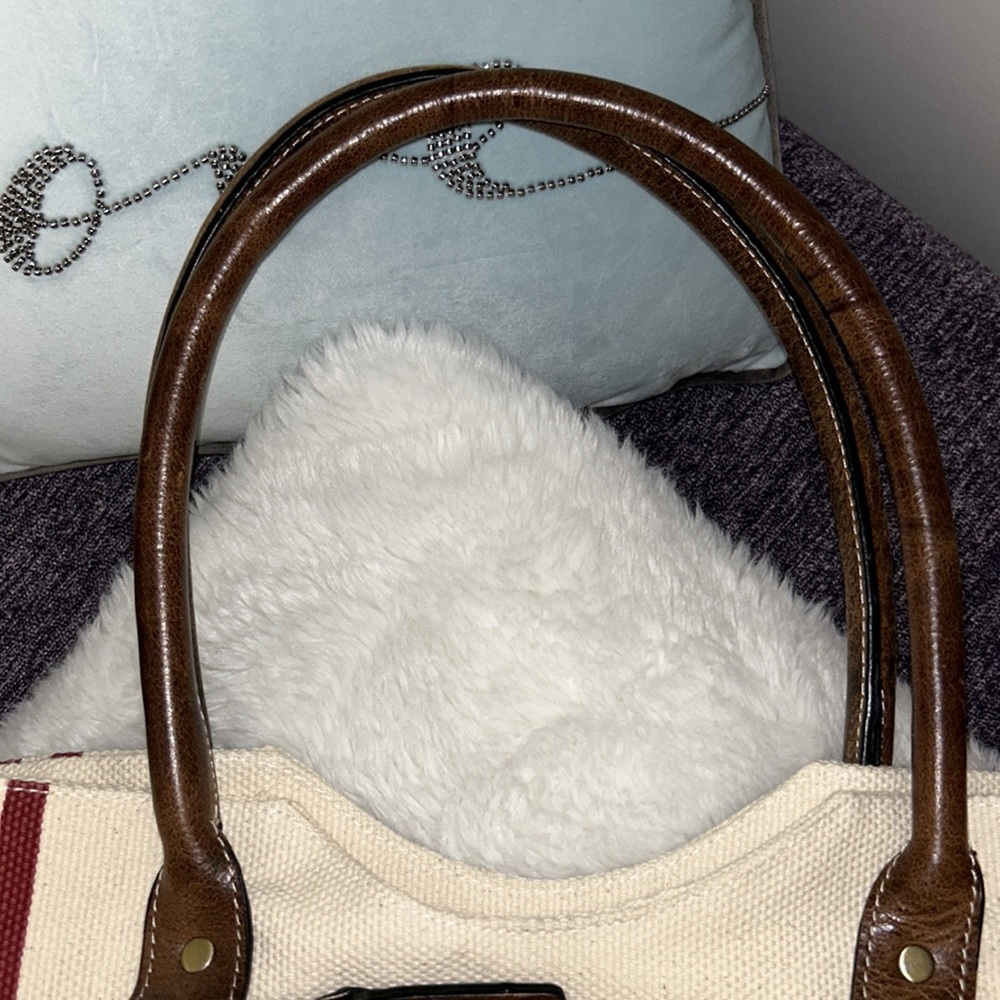 Canvas Handbag - Picture 4 of 9